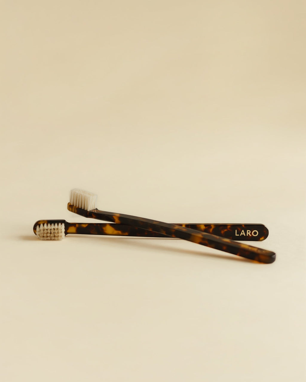 Laro x Koh-I-Noor Signature Toothbrush