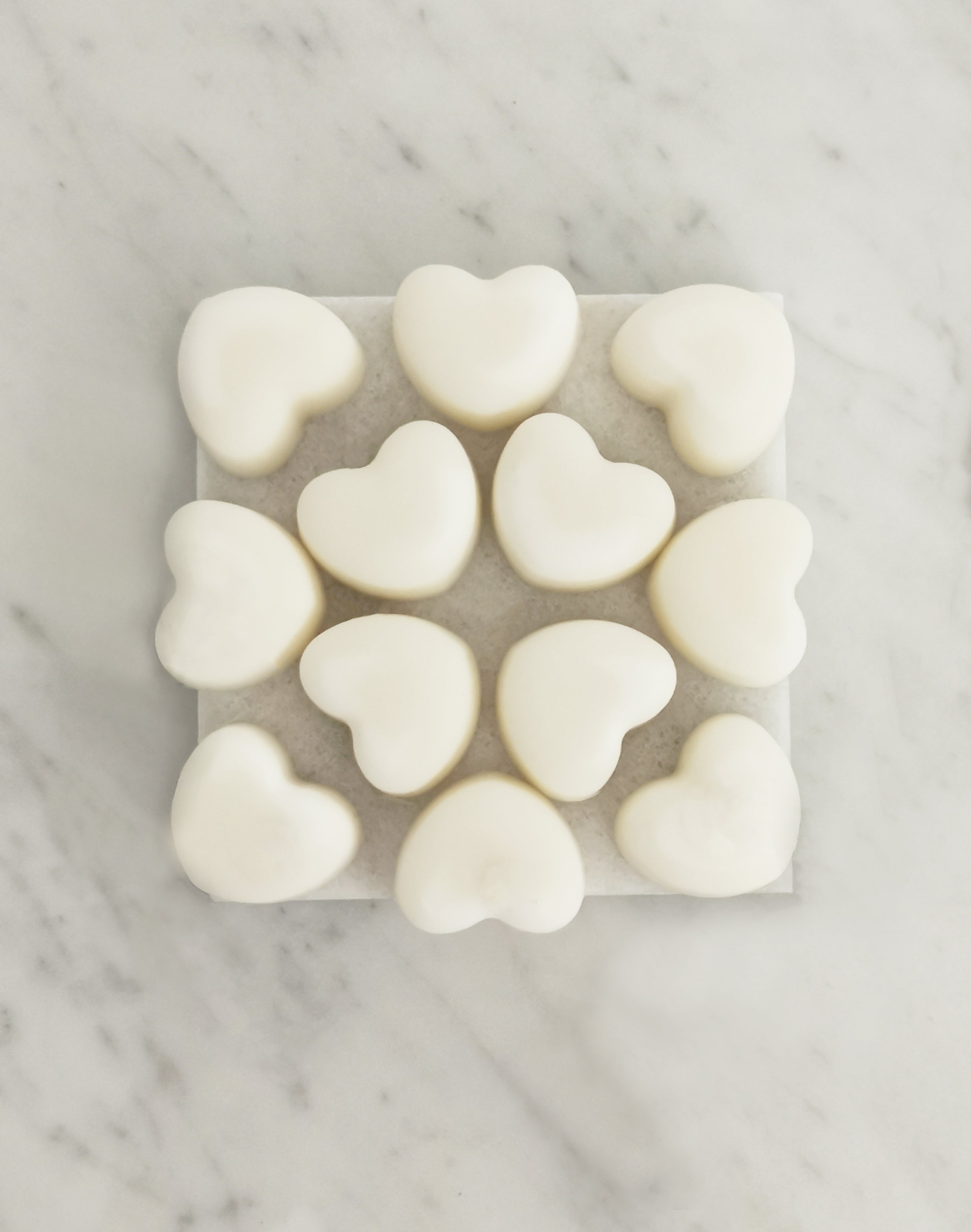 Through the window Peppermint, Eucalyptus & Pine Aromatherapy Wax Melts with Organic Essential Oils - n/a